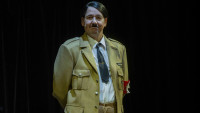 hitler divadloliberec 8